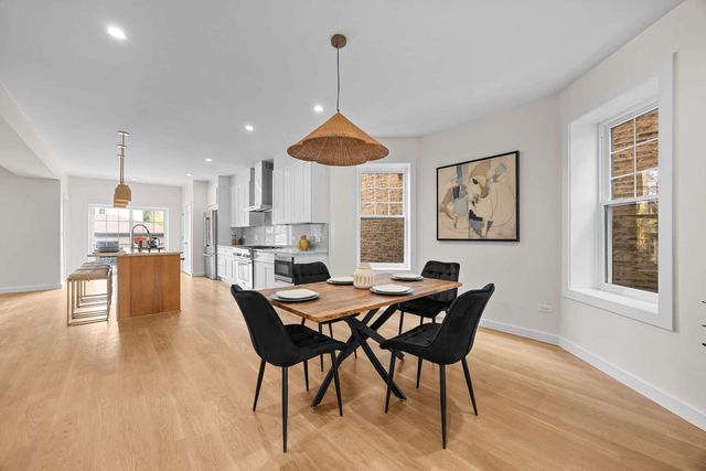 4437 N Whipple Street, Chicago, IL 60625