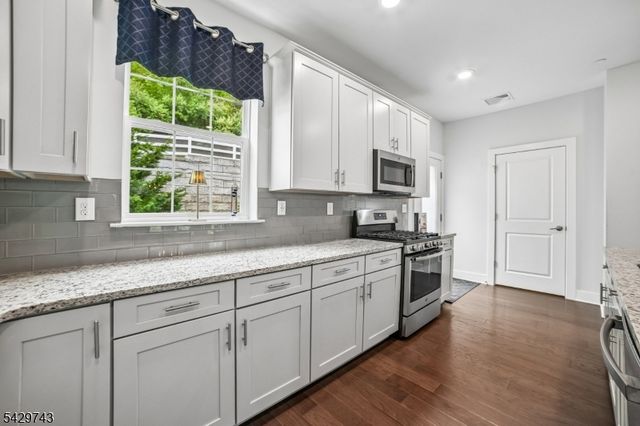 1304 Parkview Ln 1304, Rockaway Twp., NJ 07866