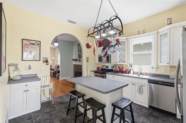 316 E FRANCES AVENUE, Tampa, FL 33602