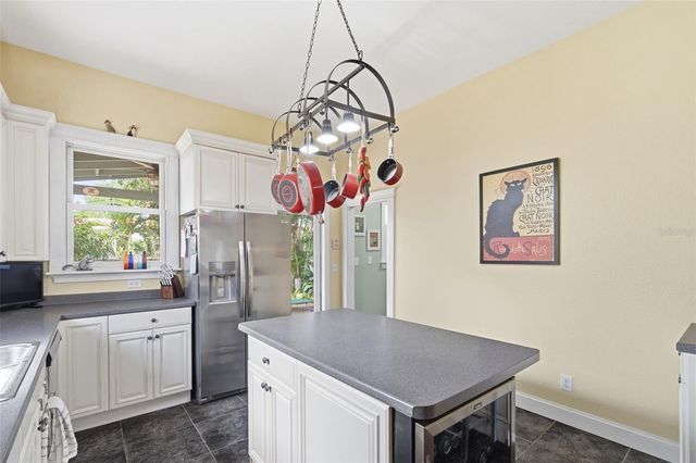 316 E FRANCES AVENUE, Tampa, FL 33602