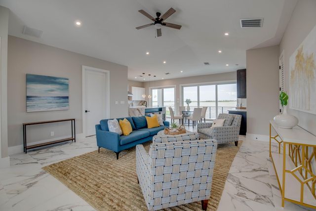 W 711 Indies Drive, Ramrod Key, FL 33042