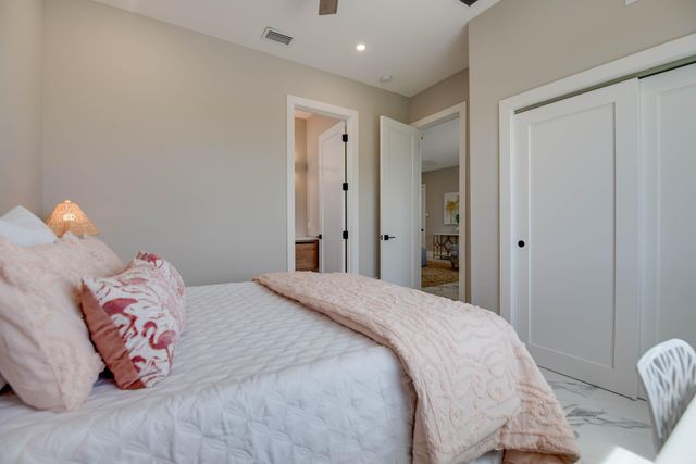 W 711 Indies Drive, Ramrod Key, FL 33042