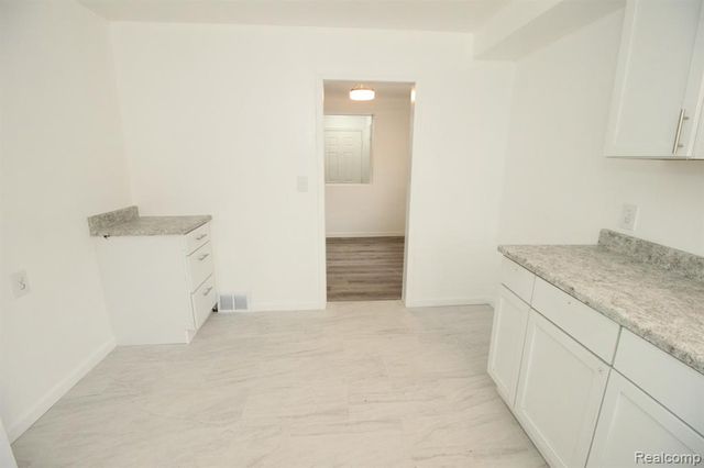 18112 Justine Street, Detroit, MI 48234