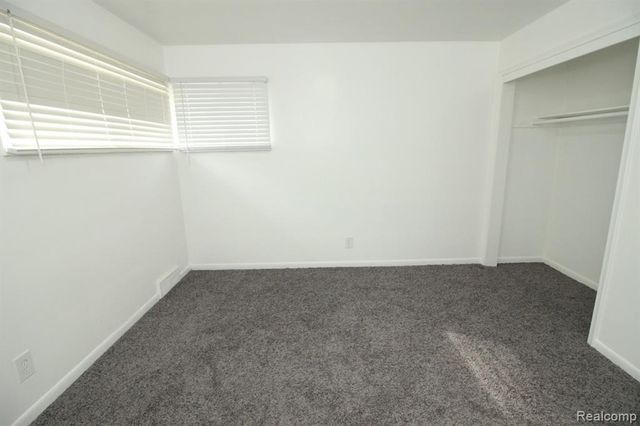 18112 Justine Street, Detroit, MI 48234