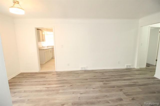 18112 Justine Street, Detroit, MI 48234