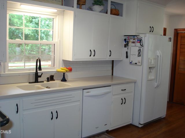 1502 Wellons Avenue, Dunn, NC 28334