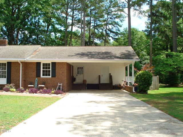 1502 Wellons Avenue, Dunn, NC 28334
