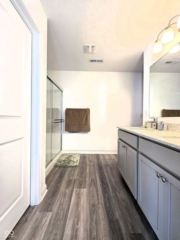 7073 Fowler Drive, Whitestown, IN 46075