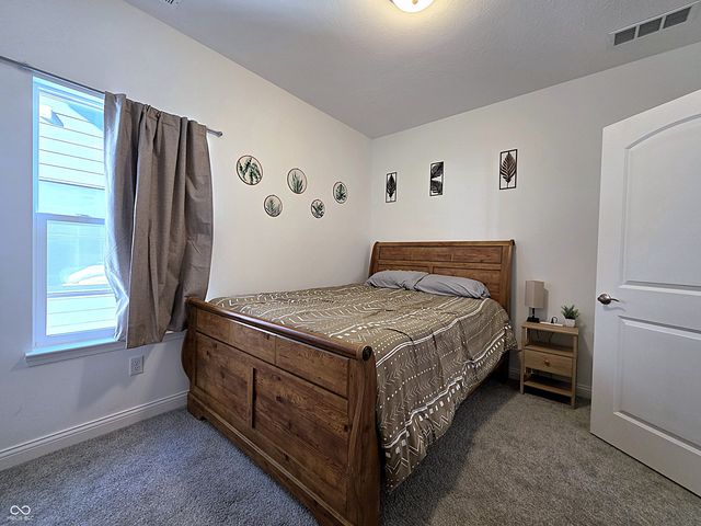 7073 Fowler Drive, Whitestown, IN 46075