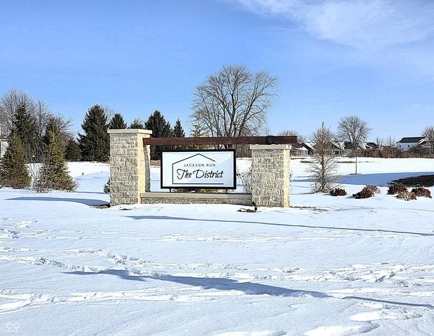 7073 Fowler Drive, Whitestown, IN 46075