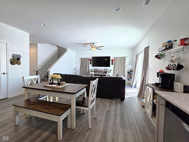 7073 Fowler Drive, Whitestown, IN 46075