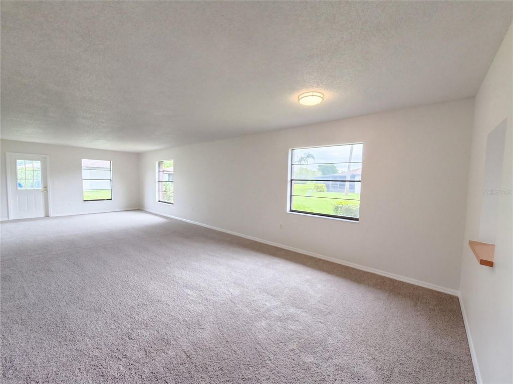 6410 HERITAGE LANE, BRADENTON, FL 34209 — photo 5