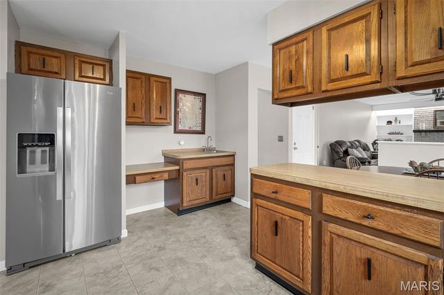 43 Lost Dutchman Drive, St Peters, MO 63376