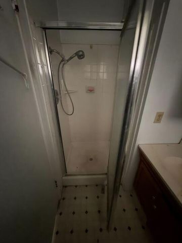 416 Tennyson Dr, Modesto, CA 95351