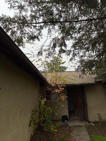 416 Tennyson Dr, Modesto, CA 95351