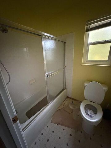 416 Tennyson Dr, Modesto, CA 95351