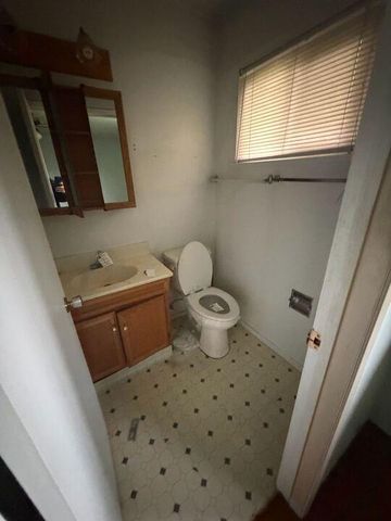 416 Tennyson Dr, Modesto, CA 95351