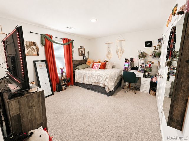 24 Pedric Drive, Wetumpka, AL 36093