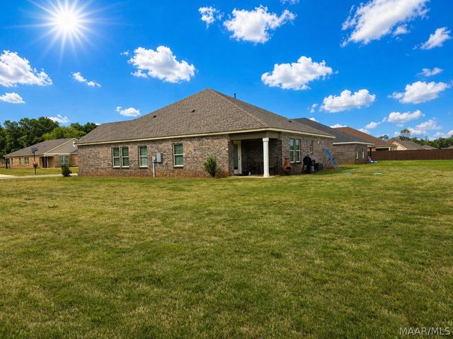 24 Pedric Drive, Wetumpka, AL 36093