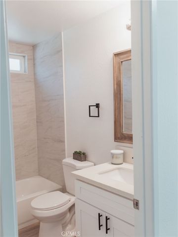 767 clearwater, Perris, CA 92571