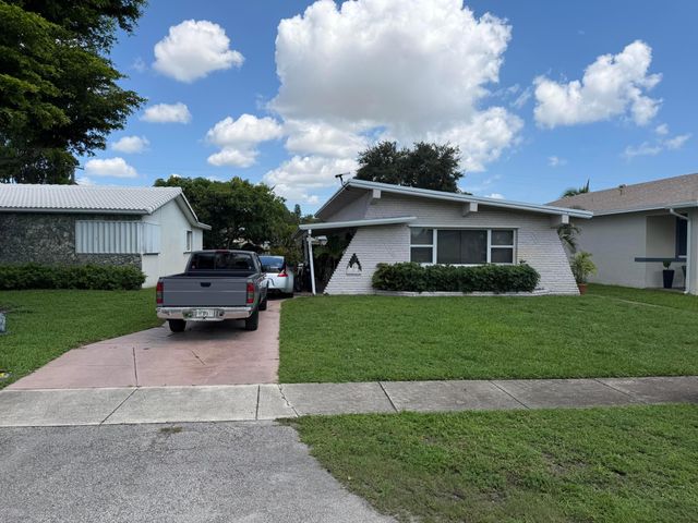 37 SE 14TH Street 12, Dania Beach, FL 33004