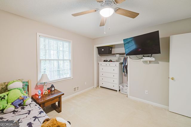 2762 Shetland Lane, Kennesaw, GA 30152