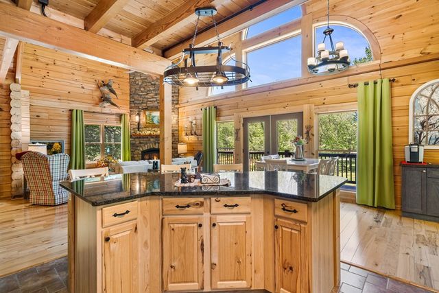 560 Butterball Boulevard, Murphy, NC 28906