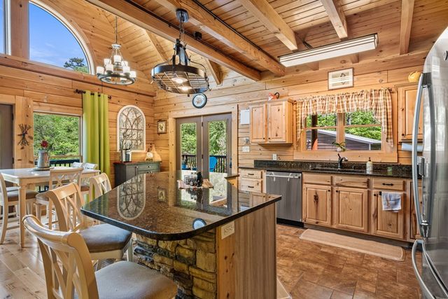 560 Butterball Boulevard, Murphy, NC 28906
