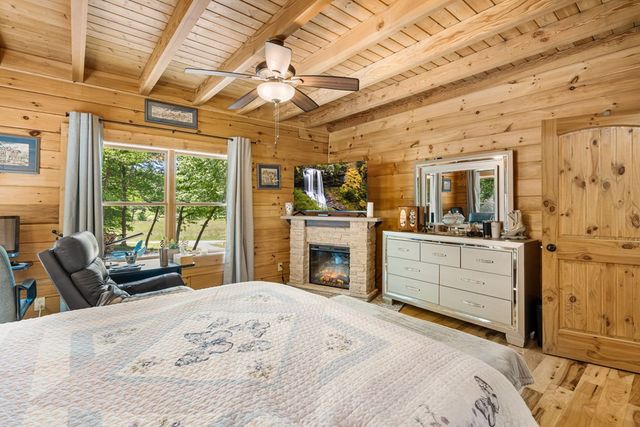560 Butterball Boulevard, Murphy, NC 28906