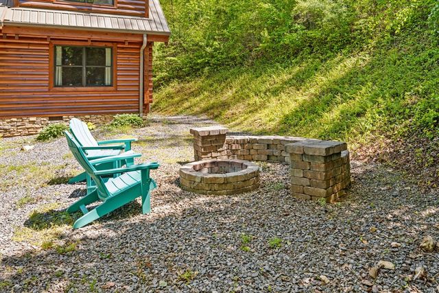 560 Butterball Boulevard, Murphy, NC 28906