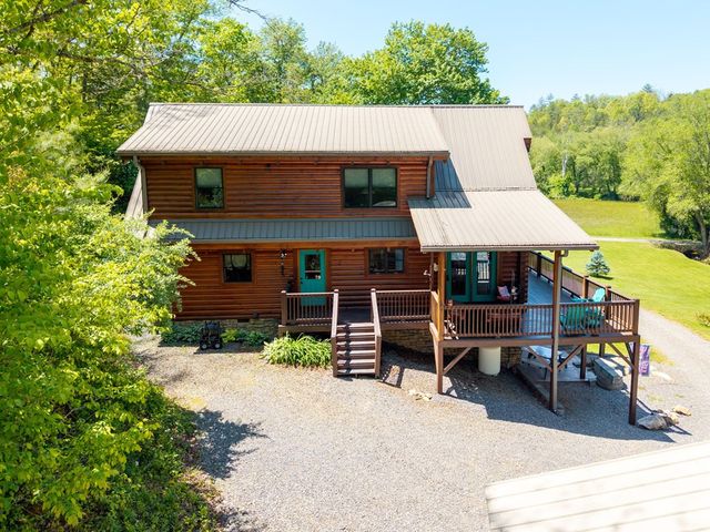 560 Butterball Boulevard, Murphy, NC 28906