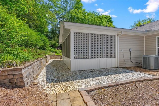 159 Morning Pointe Lane, Athens, TN 37303