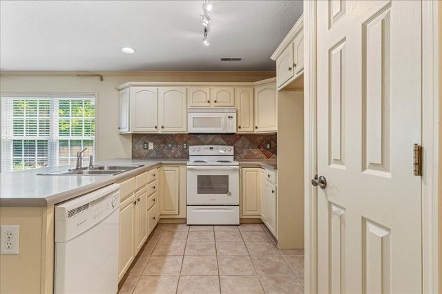 159 Morning Pointe Lane, Athens, TN 37303