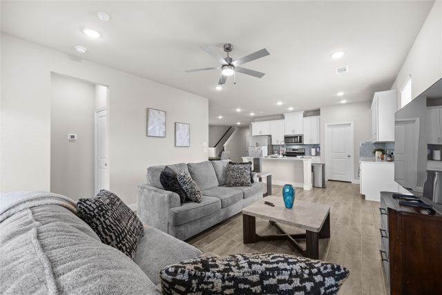 1217 Triton Drive, Seagoville, TX 75159