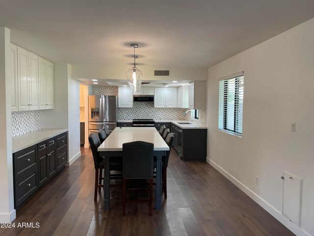 4322 W SANDRA Circle, Glendale, AZ 85308