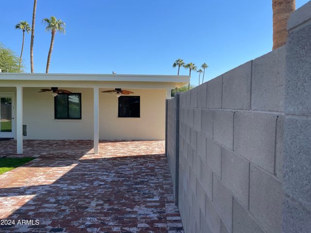 4322 W SANDRA Circle, Glendale, AZ 85308