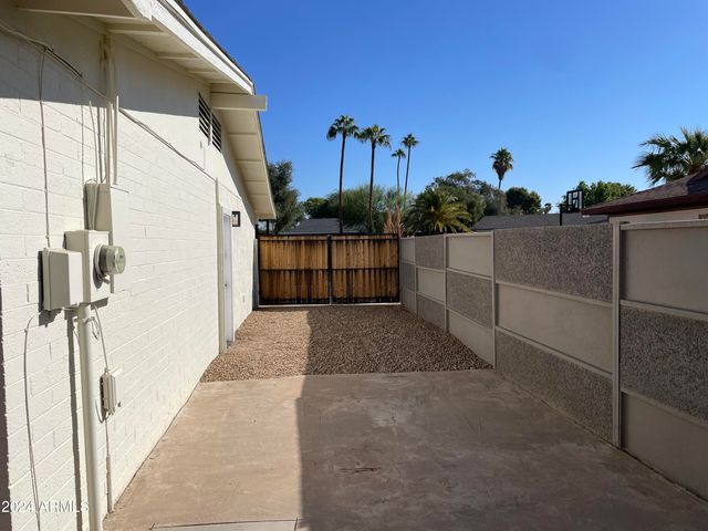 4322 W SANDRA Circle, Glendale, AZ 85308