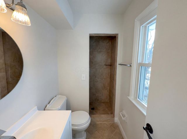 5644 Linworth Road, Columbus, OH 43235