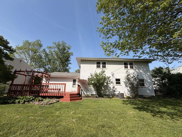 5644 Linworth Road, Columbus, OH 43235