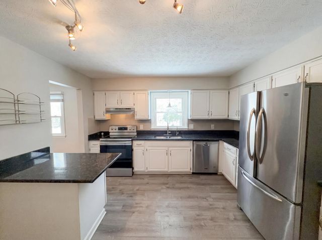 5644 Linworth Road, Columbus, OH 43235