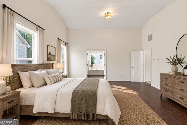 443 Leggett Oaks Lane, Lawrenceville, GA 30043