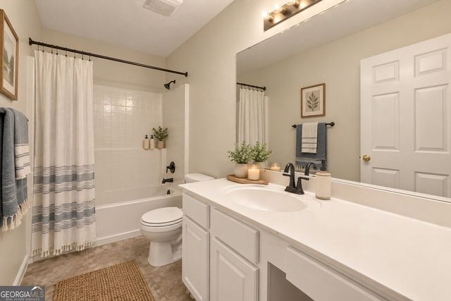 443 Leggett Oaks Lane, Lawrenceville, GA 30043