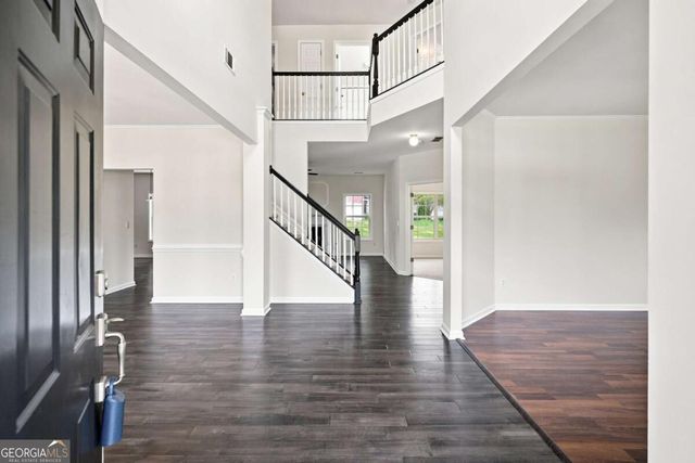 443 Leggett Oaks Lane, Lawrenceville, GA 30043