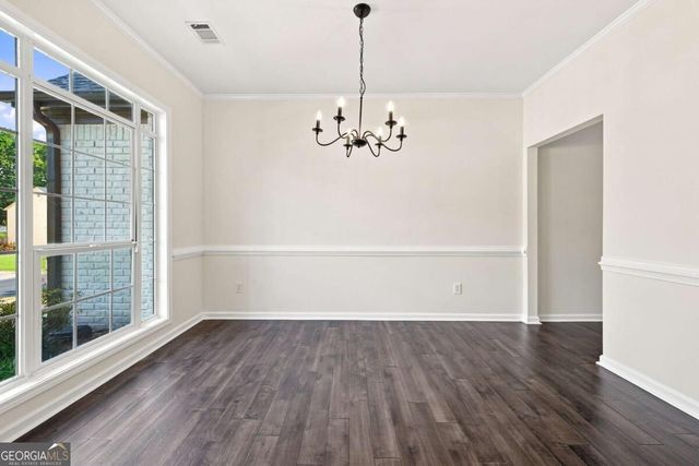 443 Leggett Oaks Lane, Lawrenceville, GA 30043