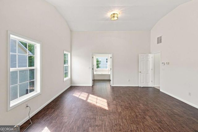 443 Leggett Oaks Lane, Lawrenceville, GA 30043