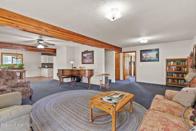 568 Meadowlark Ln, Oldtown, ID 83822