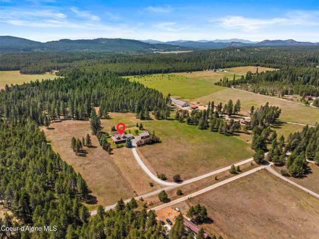 568 Meadowlark Ln, Oldtown, ID 83822