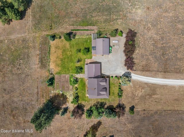 568 Meadowlark Ln, Oldtown, ID 83822