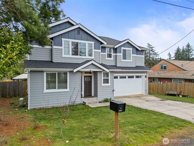 2806 NE Bowen Street, Bremerton, WA 98310