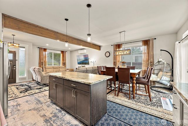 2806 NE Bowen Street, Bremerton, WA 98310